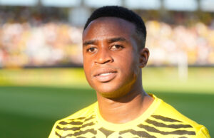 Der Moukoko-Transfer vom BVB nach Nizza steht bevor.