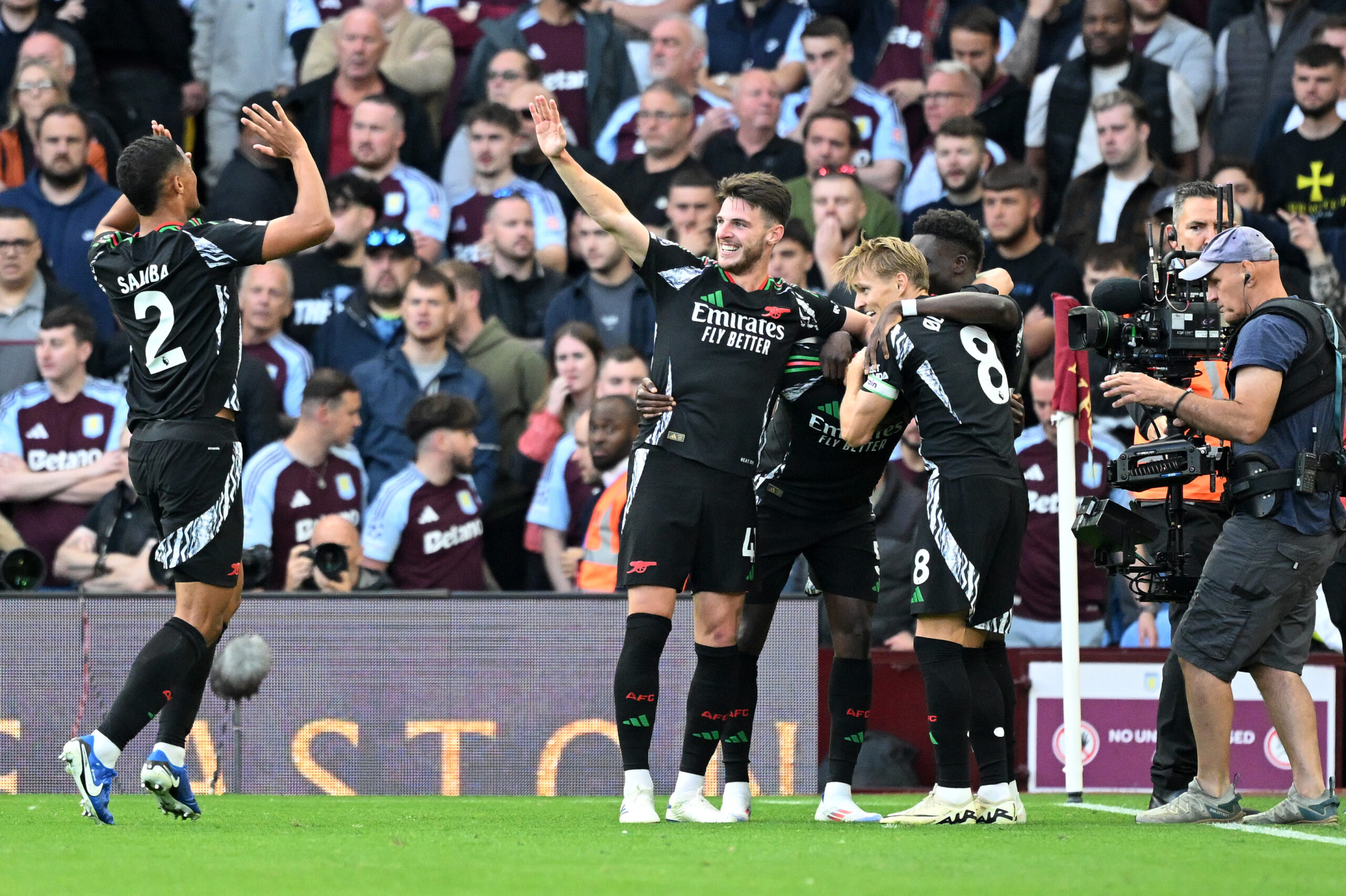 Trossard-Jokertor öffnet die Tür: Arsenal gewinnt Spitzenspiel bei Aston Villa!