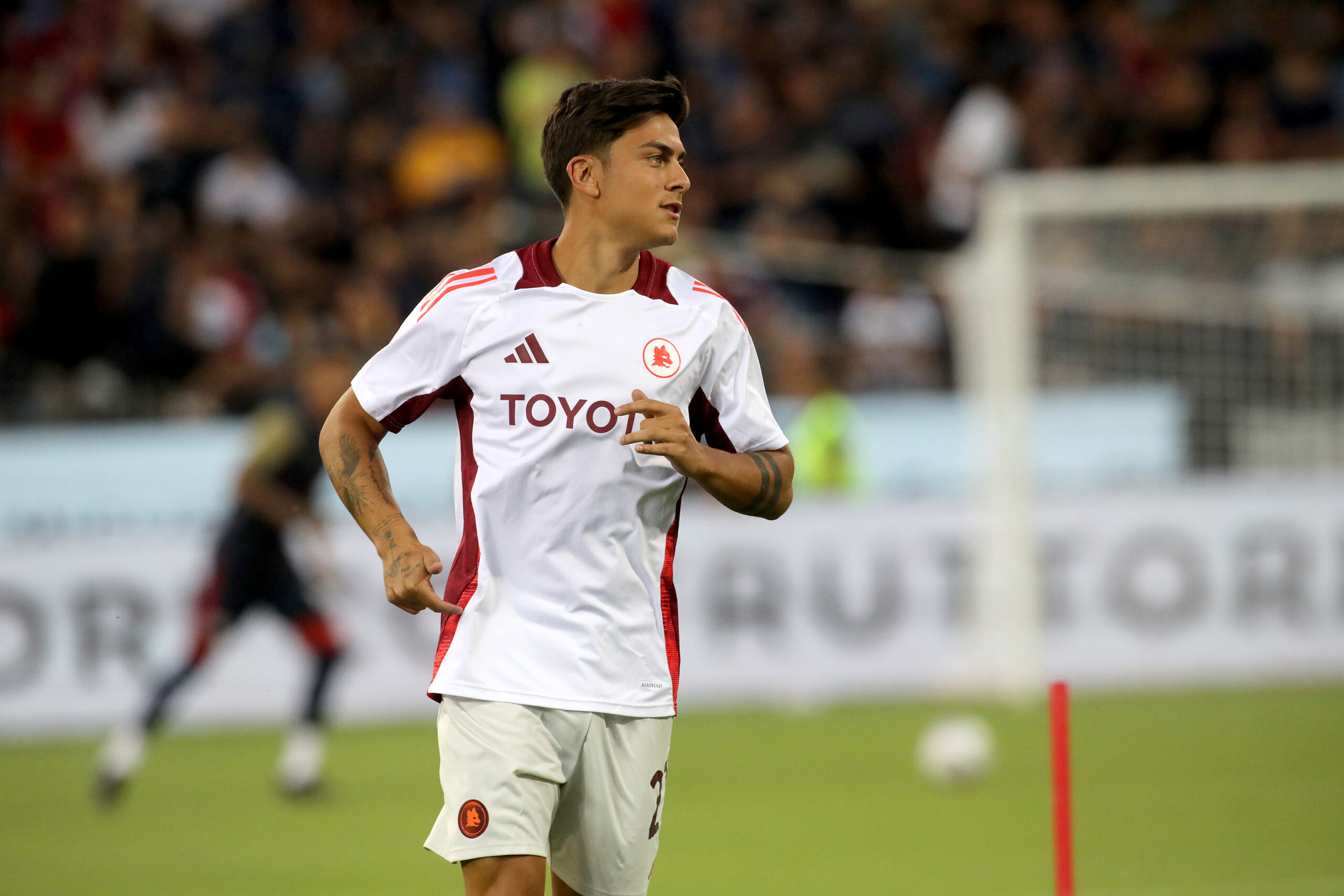 Ein möglicher Wechsel von Pauli Dybala nach Saudi-Arabien ist geplatzt. Damit bleibt der Argentinier der AS Rom auch in der kommenden Spielzeit erhalten.