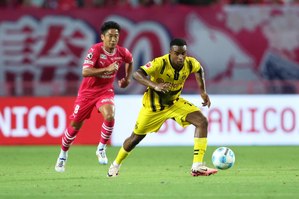 Youssoufa Moukoko steht beim BVB vor dem Abgang. Zu den zahlreichen Interessenten gesellt sich nun auch der La-Liga-Klub FC Villareal.