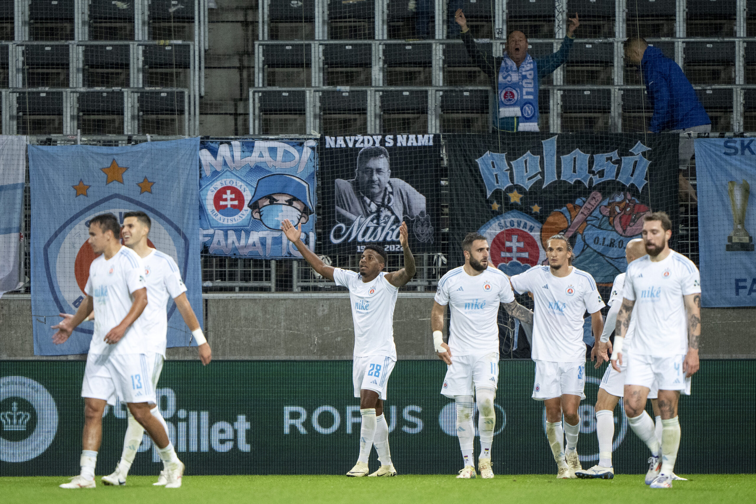 CL-Playoffs: Slovan Bratislava setzte sich gegen Midtjylland durch.