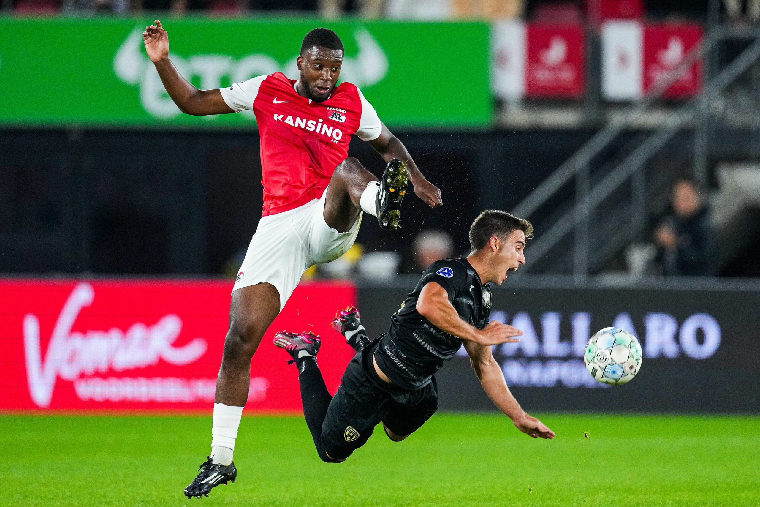 Gladbach jagt Ex-Wolfsburger Bazoer