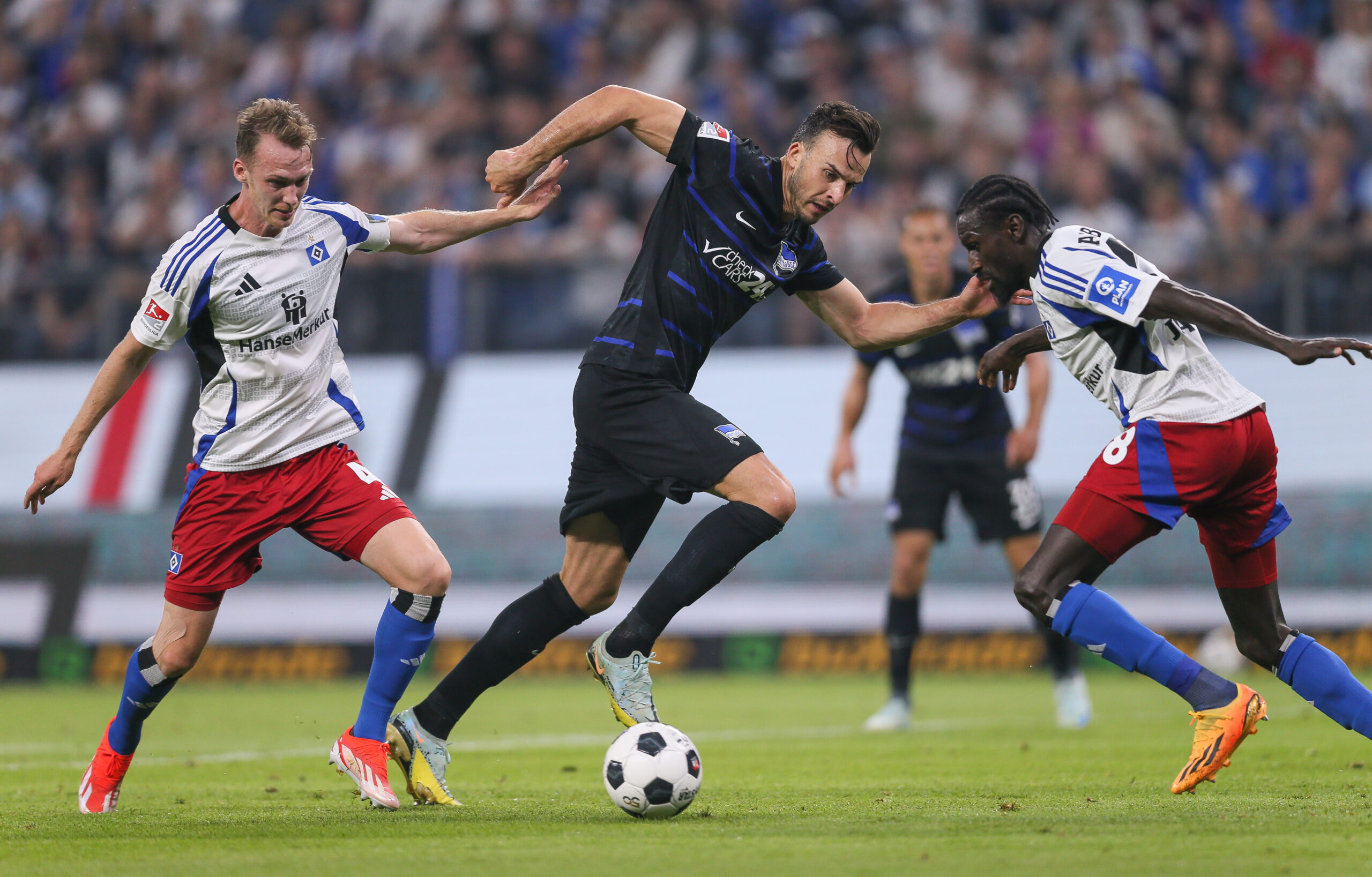 Medienbericht: Hoffenheim vor Verpflichtung von Hertha-Torjäger