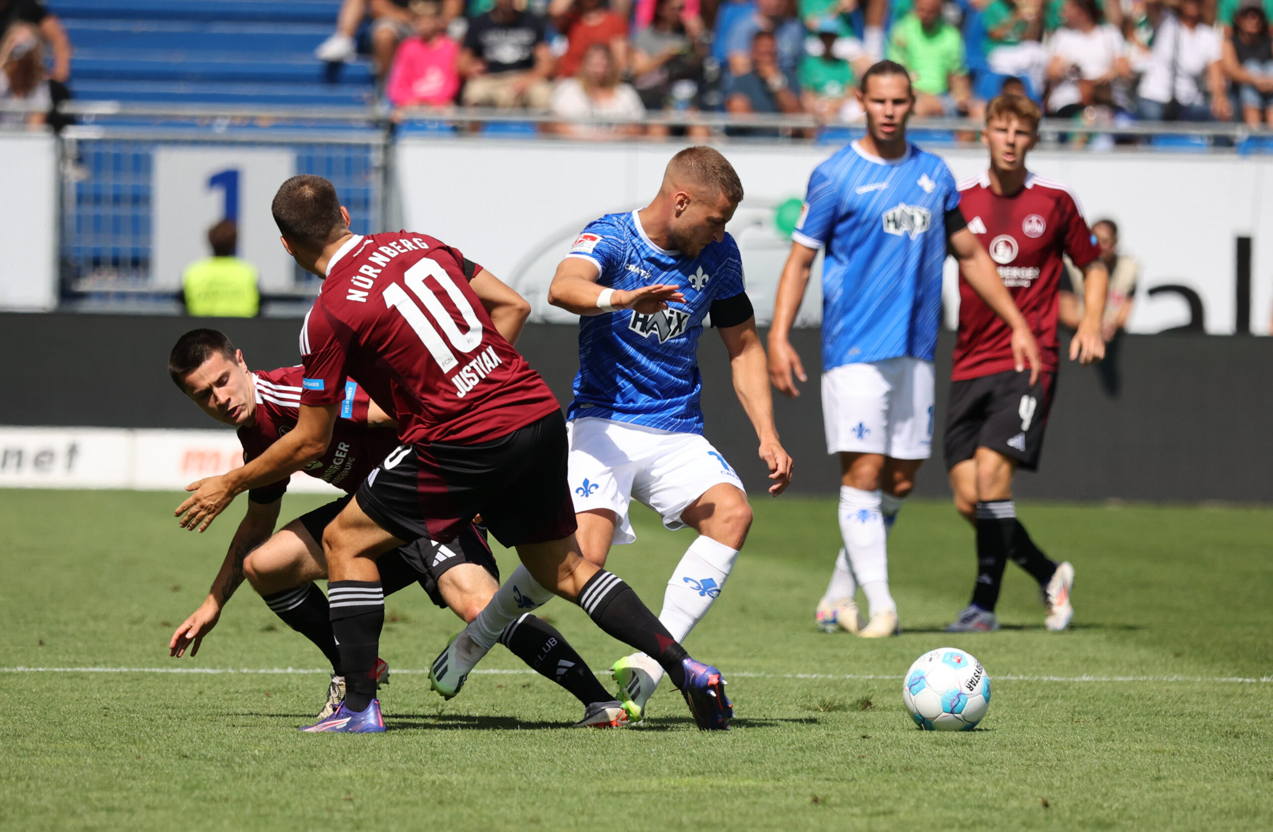 2. Bundesliga: Schalke und Nürnberg mit Auswärts-Remis, Düsseldorf dreht Spiel in zwei Minuten