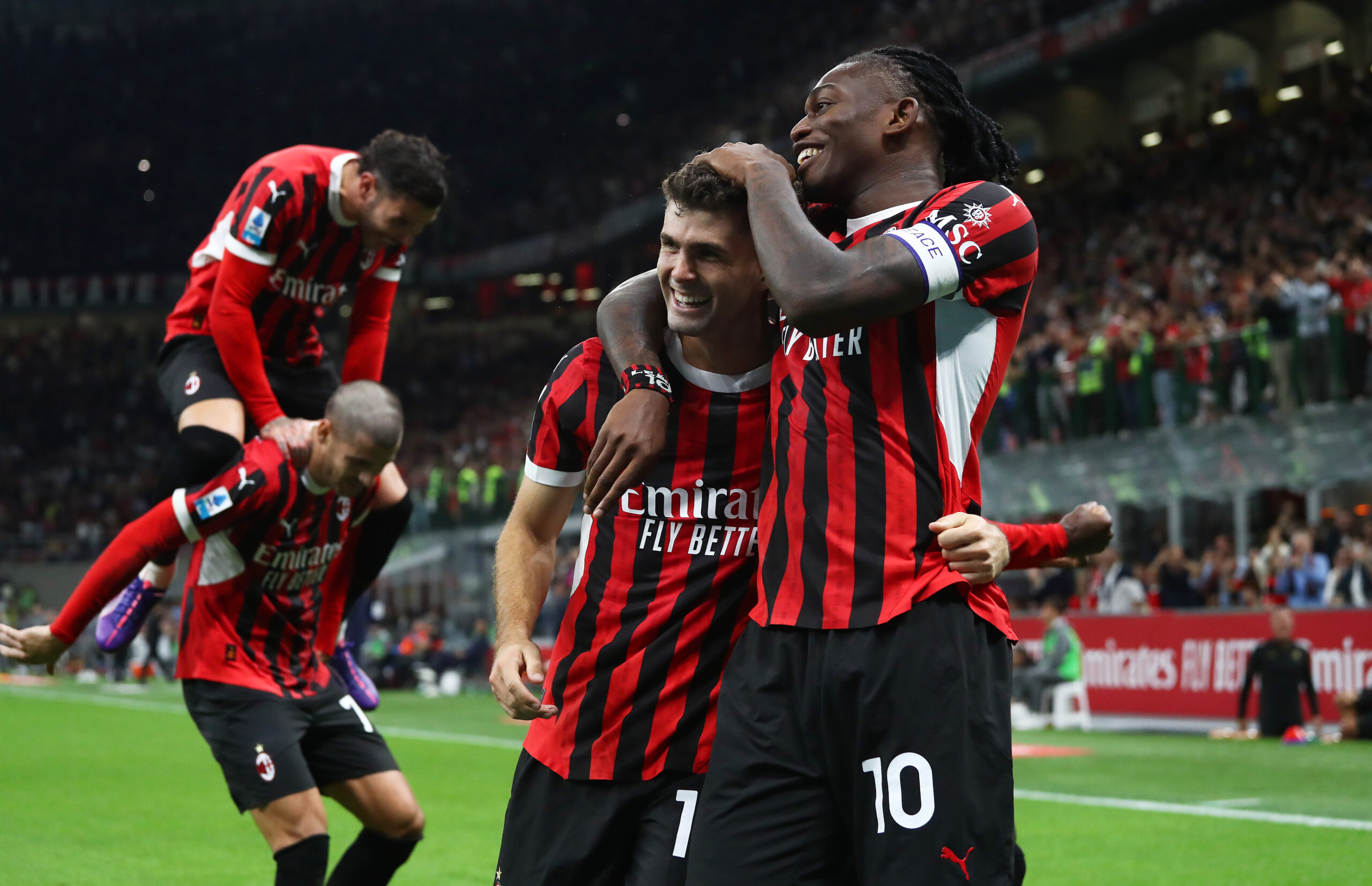 Fünf wilde Minuten reichen: Milan besiegt Lecce souverän!