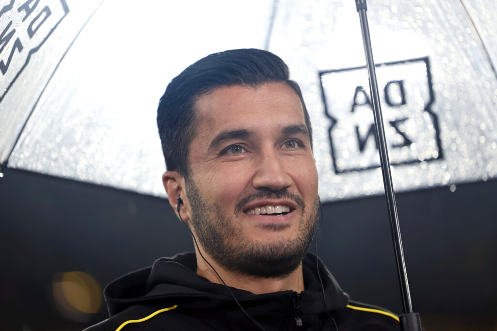 Nach zwischenzeitlichem 0:2-Rückstand hat der BVB das "kleine Revierderby" gegen den VfL Bochum mit 4:2 gewonnen. Trainer Nuri Sahin zeigte sich nach dem Abpfiff sichtlich erleichtert.