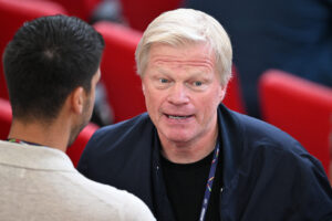 Über ein Jahr nach dem Ende seiner Amtszeit beim FC Bayern hat Oliver Kahn Einblicke in das Innenleben des deutschen Rekordmeisters gewährt. 