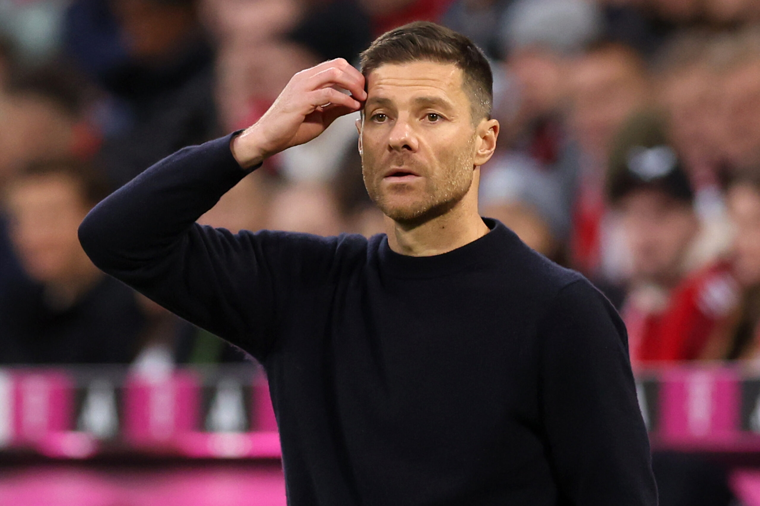 Xabi Alonso verbindet einzigartige Erinnerungen mit der AC Mailand. Bei Leverkusens Suche nach der Balance bleibt aber nur wenig Zeit für den Blick zurück.