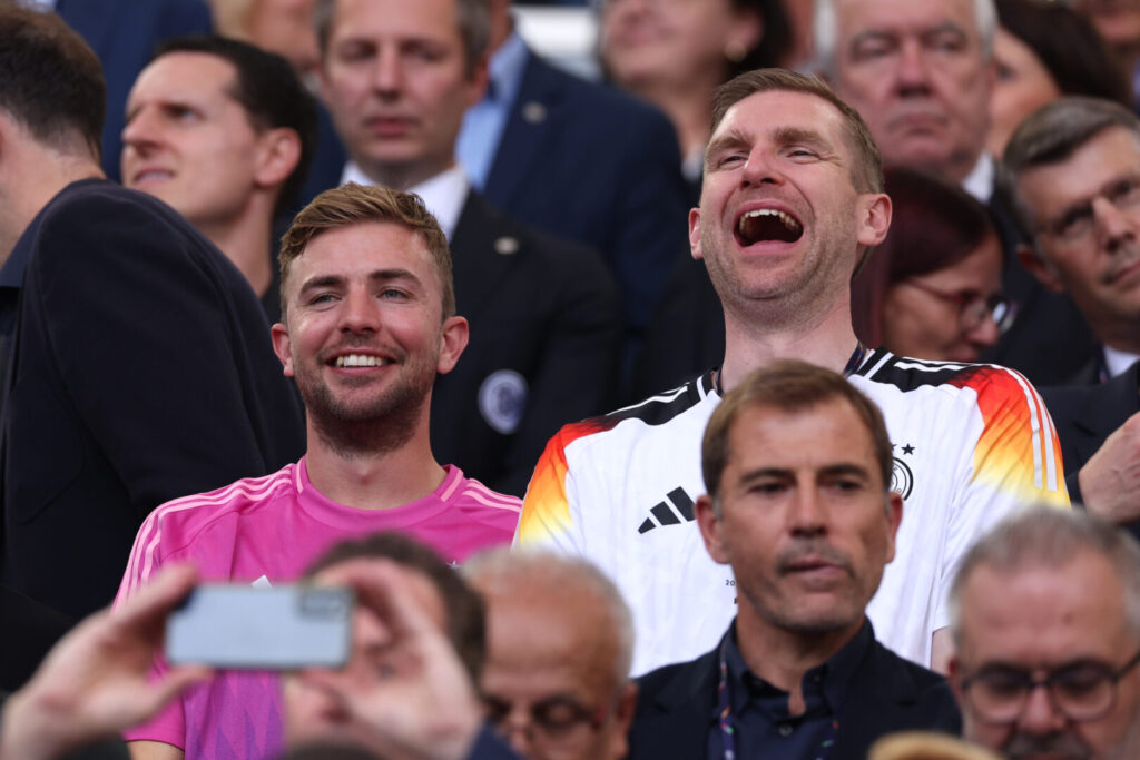 Christoph Kramer und Per Mertesacker verlängern beim ZDF