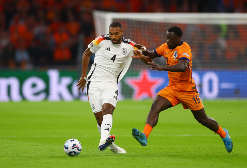 Im Rahmen der Nations League ist die deutsche Nationalmannschaft am heutigen Abend auf die Niederlande getroffen. Nach rasanten 90 Minuten trennten sich die beiden Fußball-Giganten folgerichtig mit 2:2.
