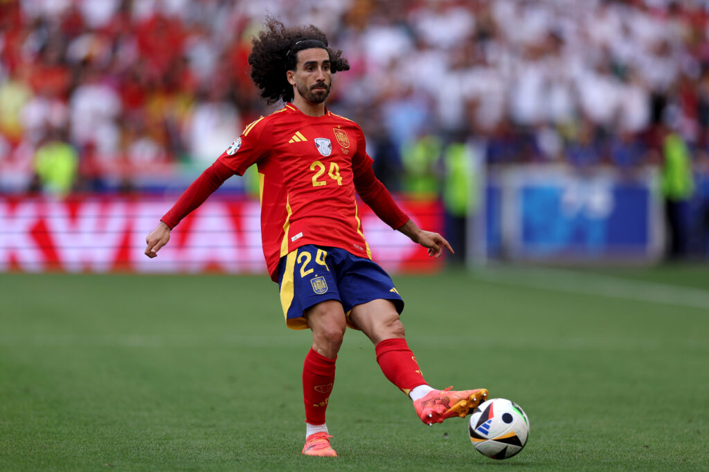 Knapp drei Monate nach dem deutschen EM-Aus gegen Spanien hat die UEFA die umstrittene Handspiel-Szene um Marc Cucurella als Fehler bewertet. Das aus einem spanischen Medienbericht hervor.