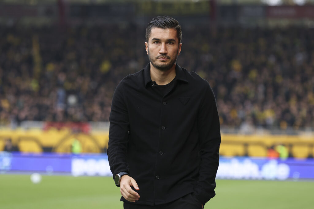 Borussia Dortmund hat das Abschlusstraining vor dem morgigen Champions-League-Kracher gegen Real Madrid in heimischen Gefilden absolviert. Erst danach bricht die Mannschaft von Nuri Sahin in die spanische Hauptstadt auf.