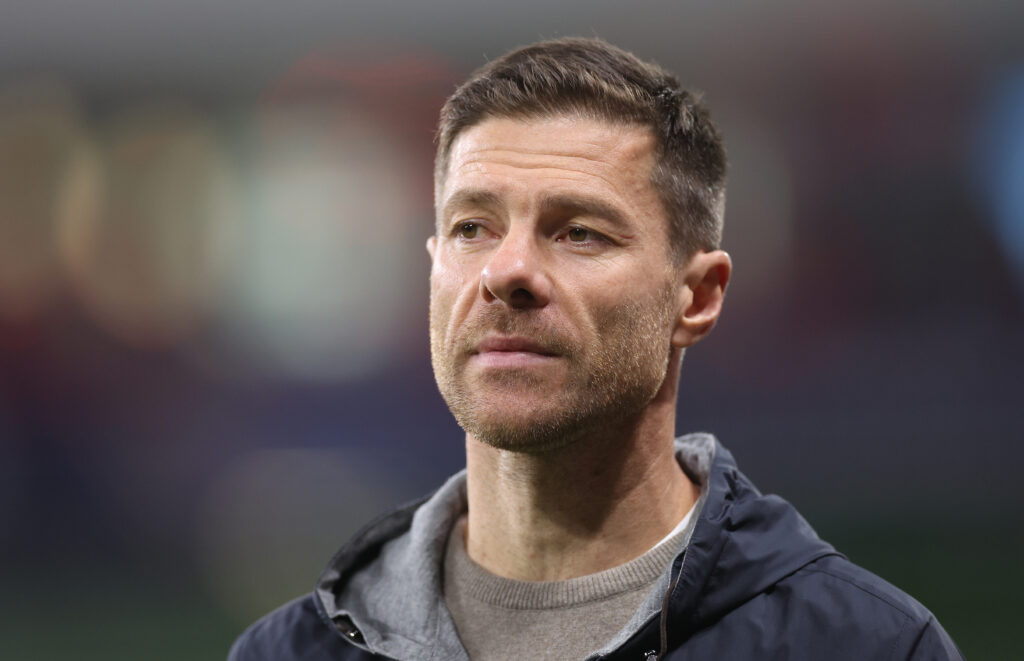 Im Heimspiel gegen Holstein Kiel könnte Xabi Alonso so richtig die Rotationsmaschine anwerfen. Für den Trainer selbst ist es eine besondere Partie.