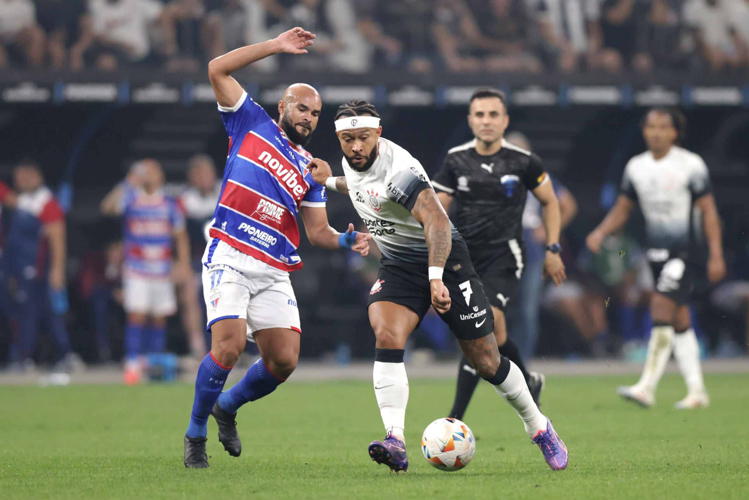 Memphis Depay: Brasilien-Abenteuer vor jähem Ende