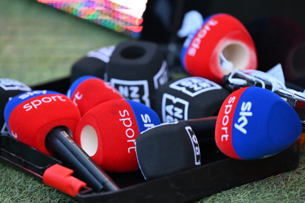 TV-Rechtevergabe: Der aktuelle Stand – Bietet Sky DAZN aus?