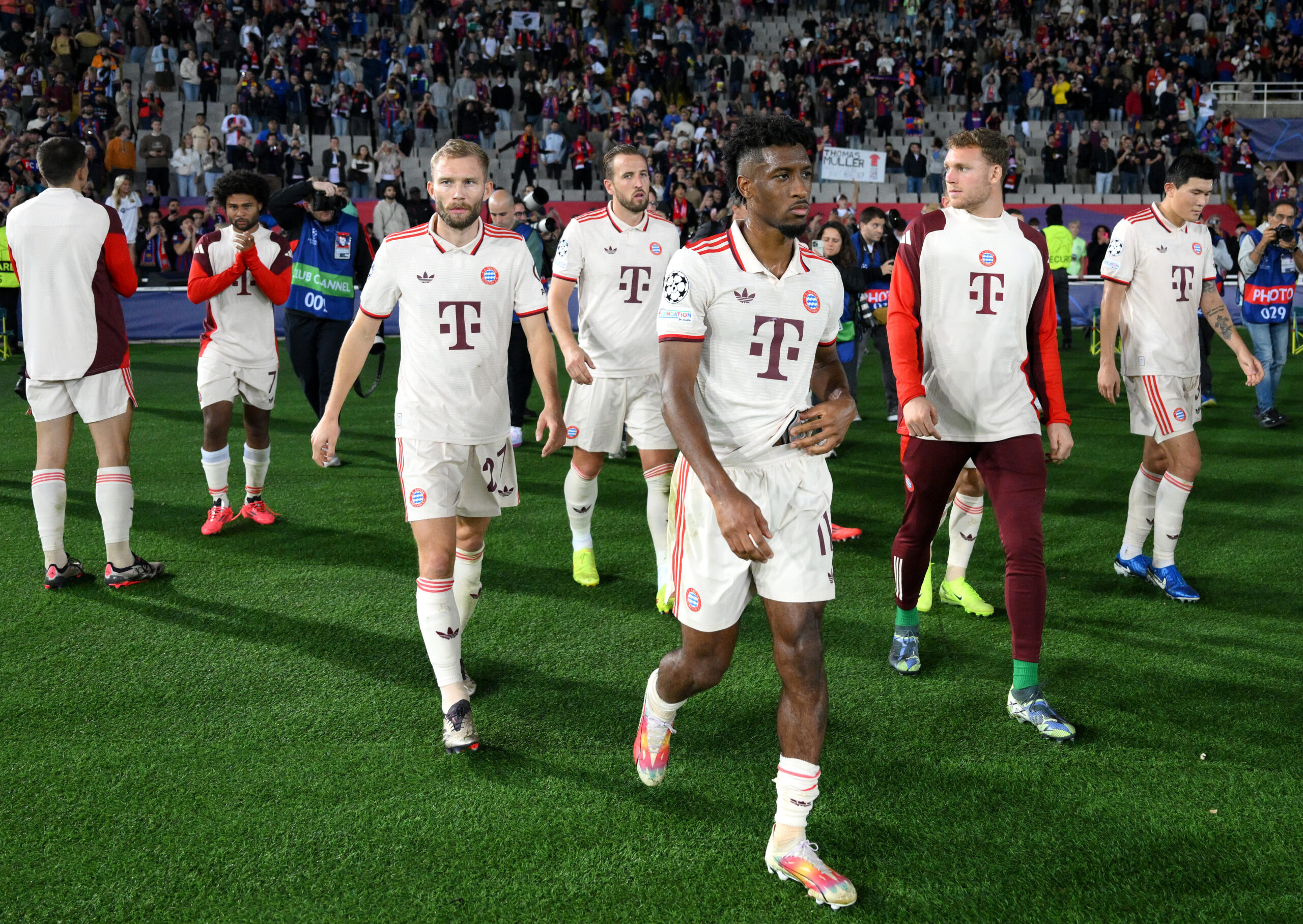 Nach Barcelona-Niederlage: Bayern-Boss Dreesen beschwört Zusammenhalt