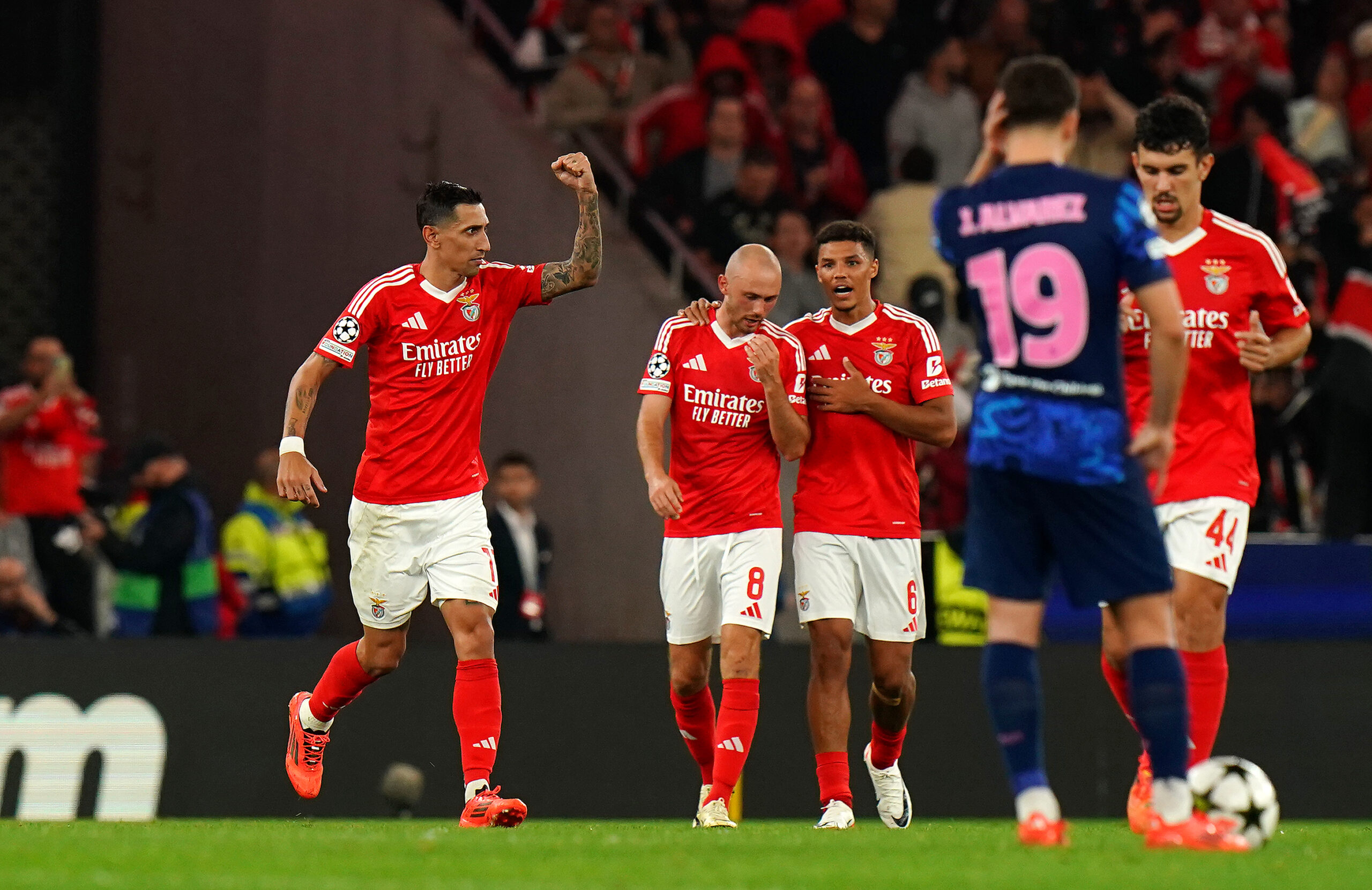 Champions League: Benfica zerlegt Atlético, Real Madrid stolpert in Lille