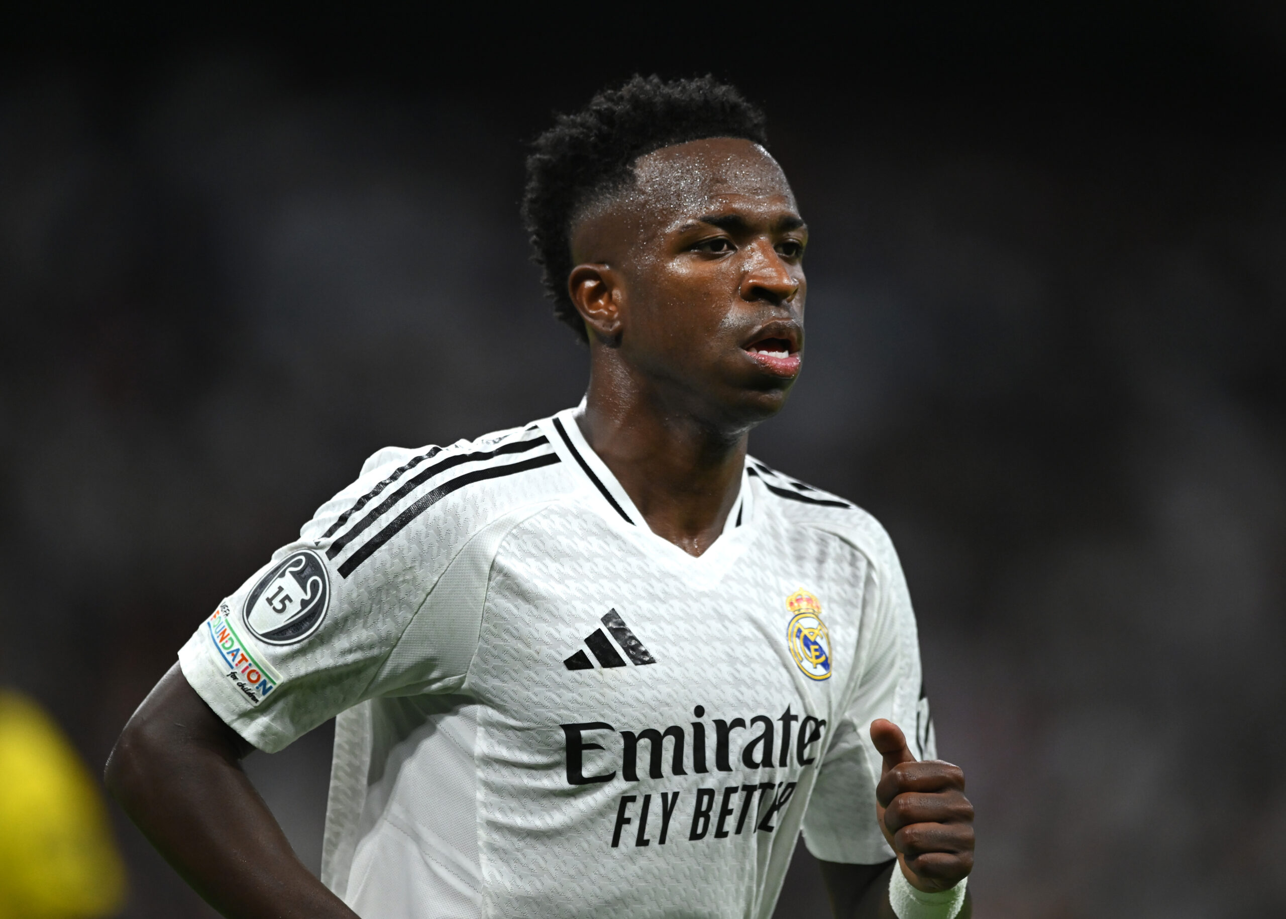 Saudi-Wechsel vom Tisch: Vinicius Junior kurz vor Real-Verlängerung bis 2030!