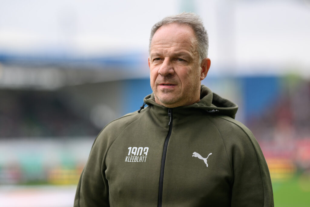 Alexander Zorniger würde bei Greuther Fürth entlassen, genauso wie Azzouzi