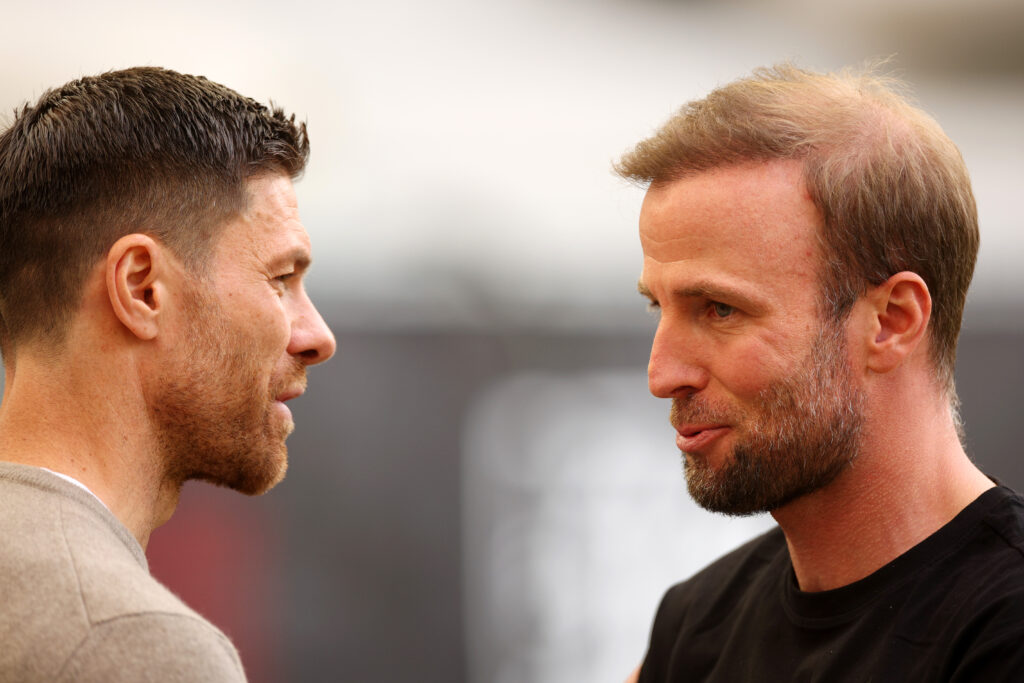 Bayer Leverkusen: Sebastian Hoeneß könnte auf Xabi Alonso folgen.