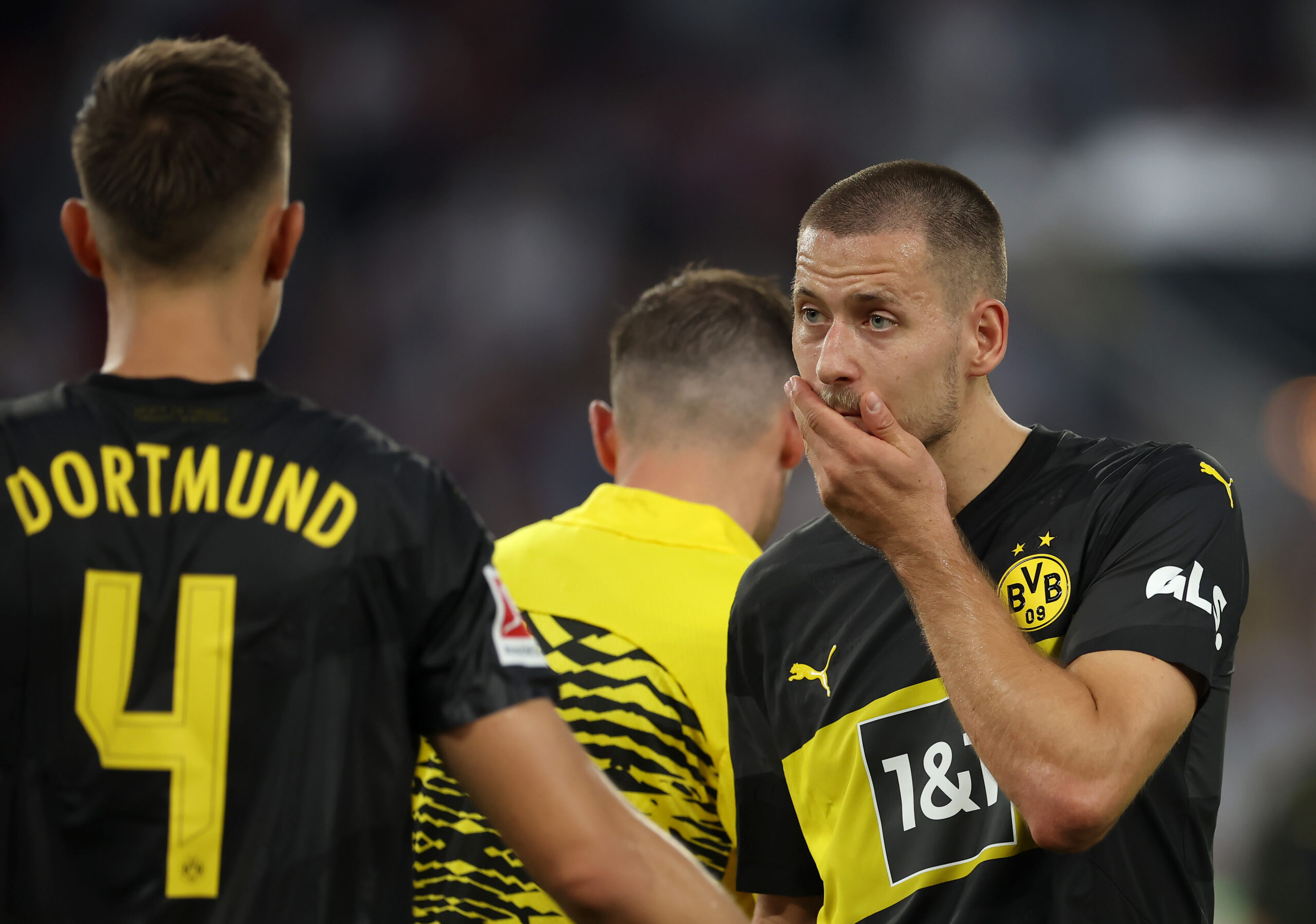 „Von mir selbst enttäuscht“: Anton spricht über schwierigen BVB-Start