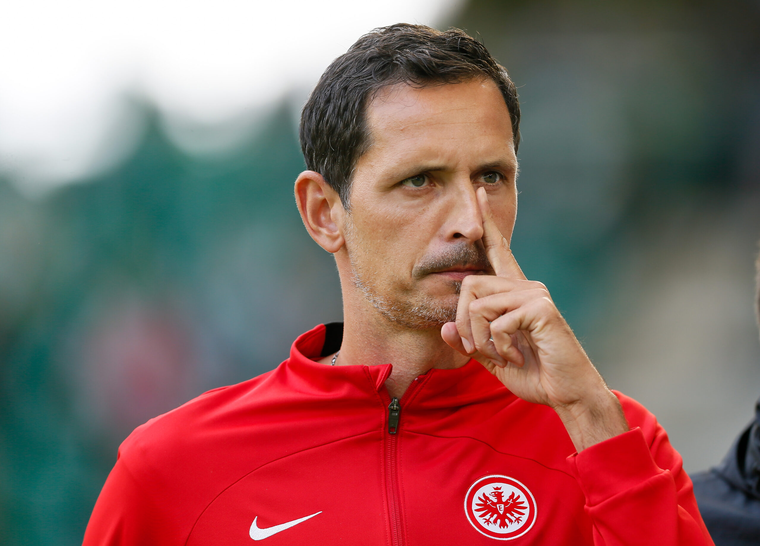 Trotz des starken Saisonstarts sieht Dino Toppmöller seine Mannschaft vor dem Pokalspiel gegen Borussia Mönchengladbach nicht entscheidend im Vorteil.