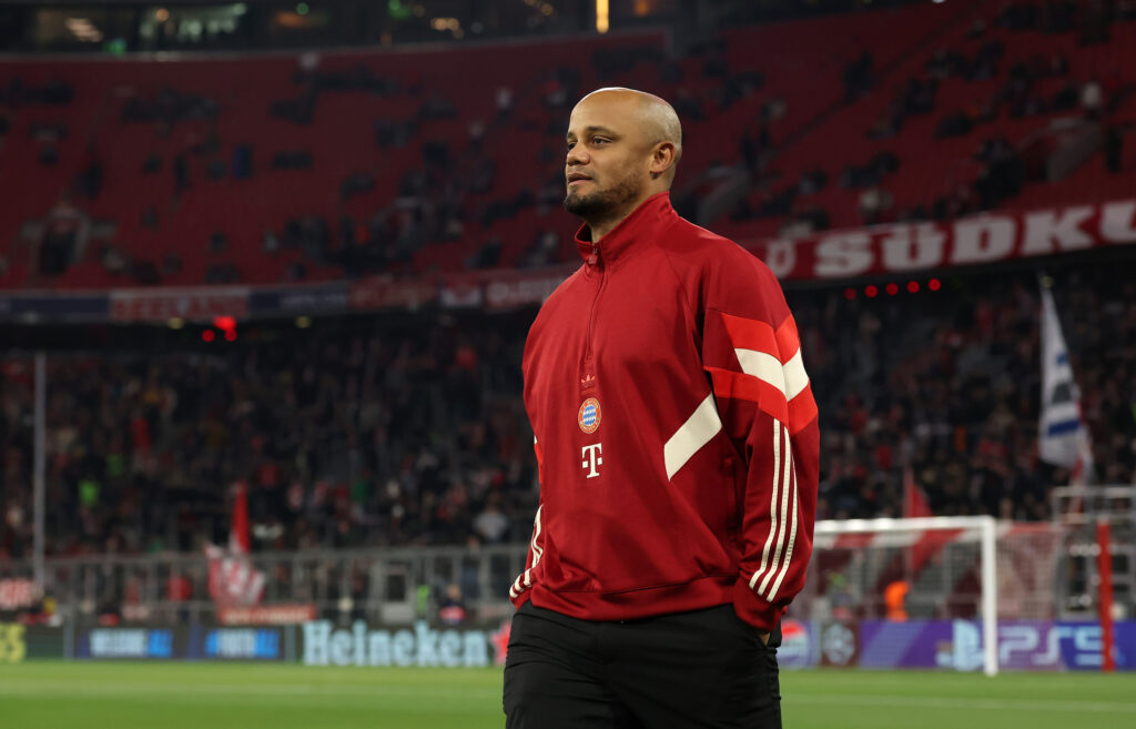 PSG-Präsident Nasser Al-Khelaifi ist während der Champions-League-Partie gegen den FC Bayern heftig von Teilen der Münchener Anhängerschaft angegangen worden. Die Vereinsverantwortlichen sprachen nun eine offizielle Entschuldigung aus.