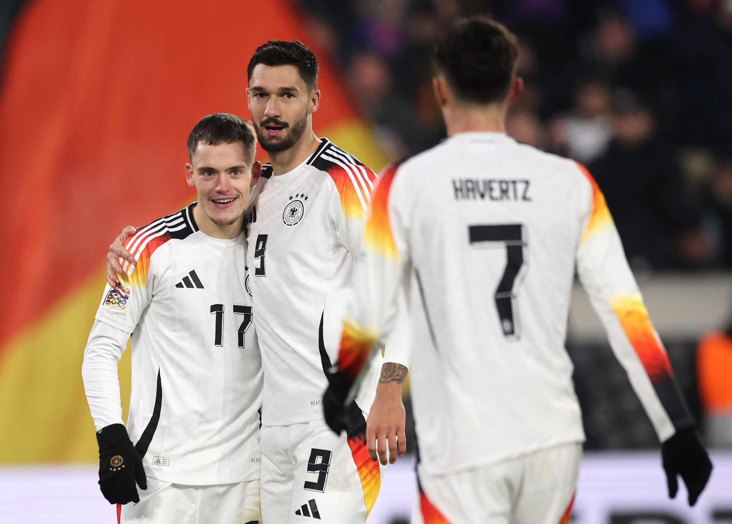 Mit den Nations-League-Partien gegen Bosnien-Herzegowina und Ungarn endet auch das Länderspieljahr der deutschen Nationalmannschaft. Während zahlreiche Akteure die Duelle zur Eigenwerbung nutzten, müssen einige Spieler um ihre langfristige Zukunft im DFB-Trikot fürchten. Wir blicken auf die Gewinner und Verlierer der November-Begegnungen.