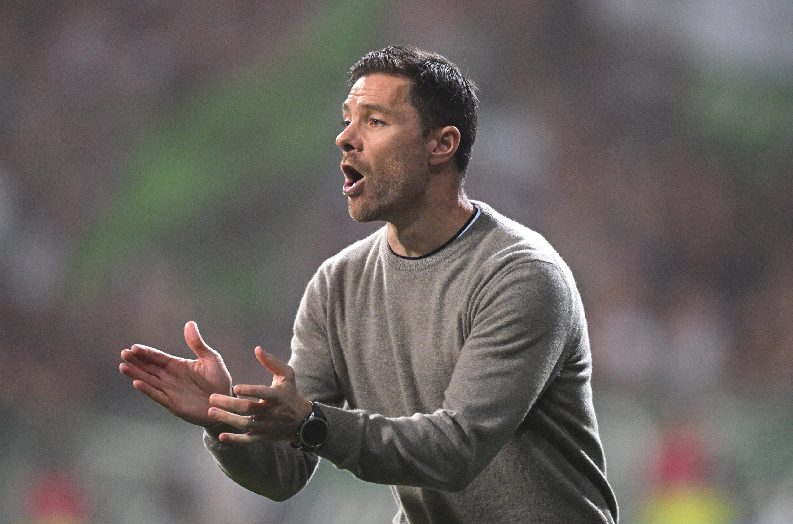 Alonso kehrt mit Leverkusen nach Liverpool zurück