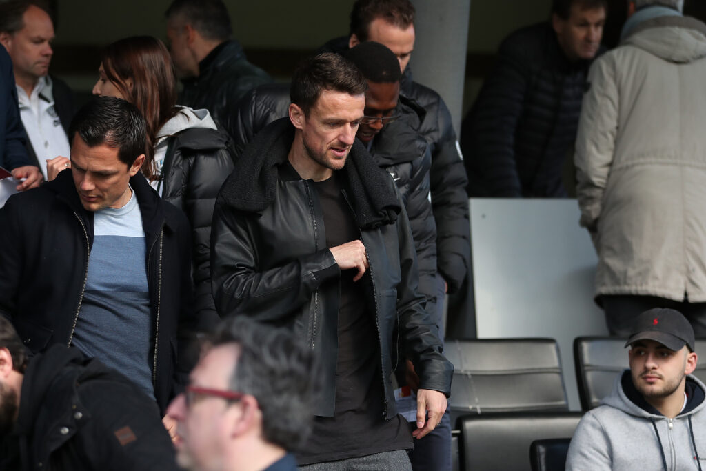 Christian Gentner auf der Tribüne.