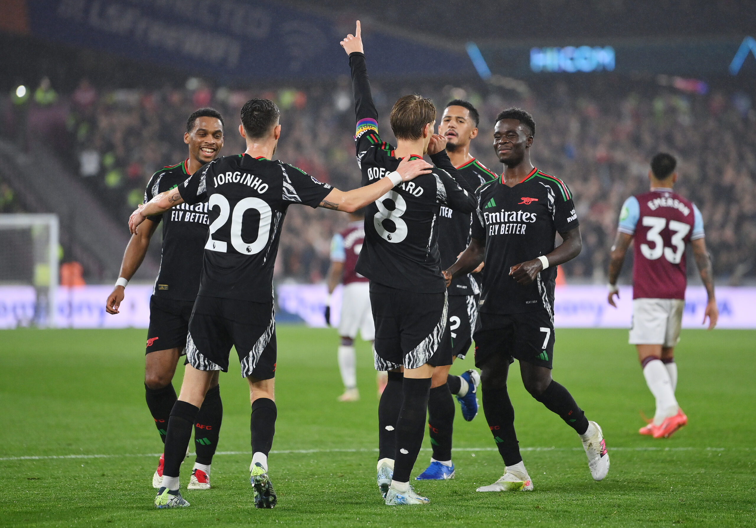 Sieben Tore vor der Pause: Arsenal zerlegt West Ham!