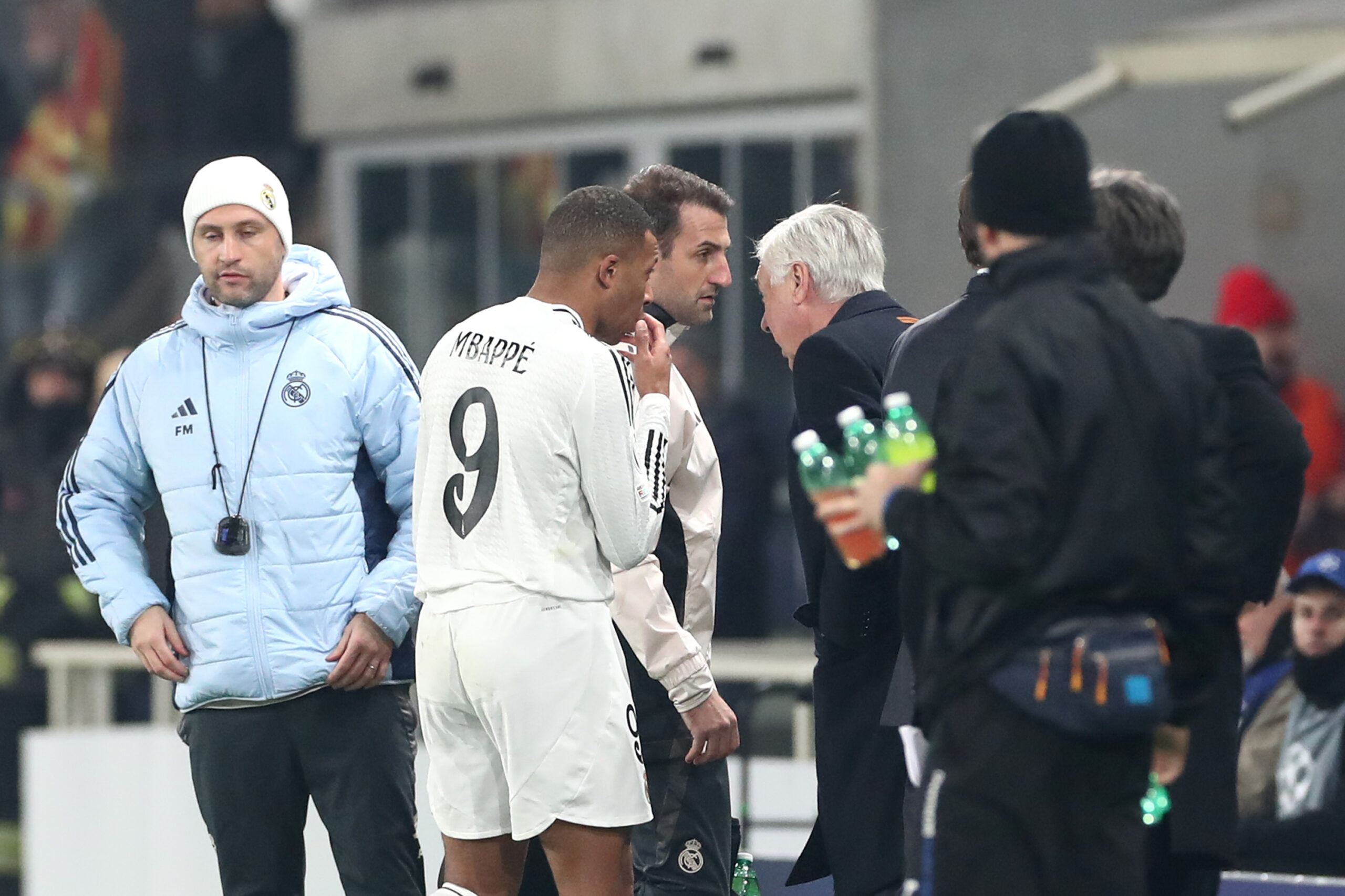 Hiobsbotschaft für Real: Angeschlagener Mbappe nach 35 Minuten ausgewechselt!