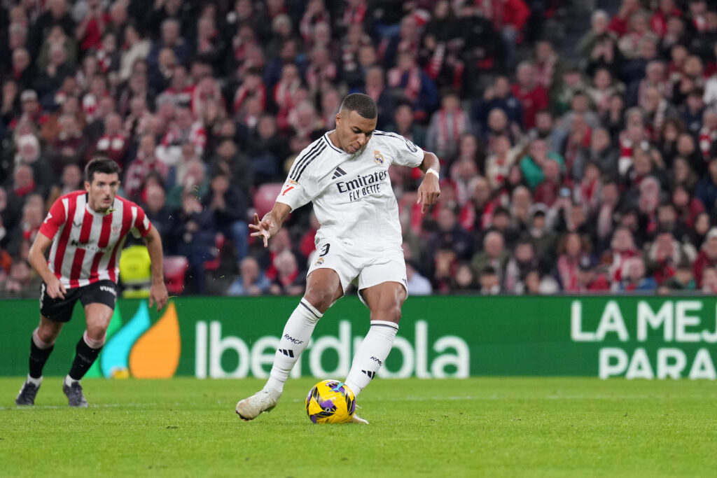 Nachdem Kylian Mbappe gegen Athletic erneut einen Strafstoß vergab, hat der Superstar die Verantwortung für die Niederlage auf seine Kappe genommen.