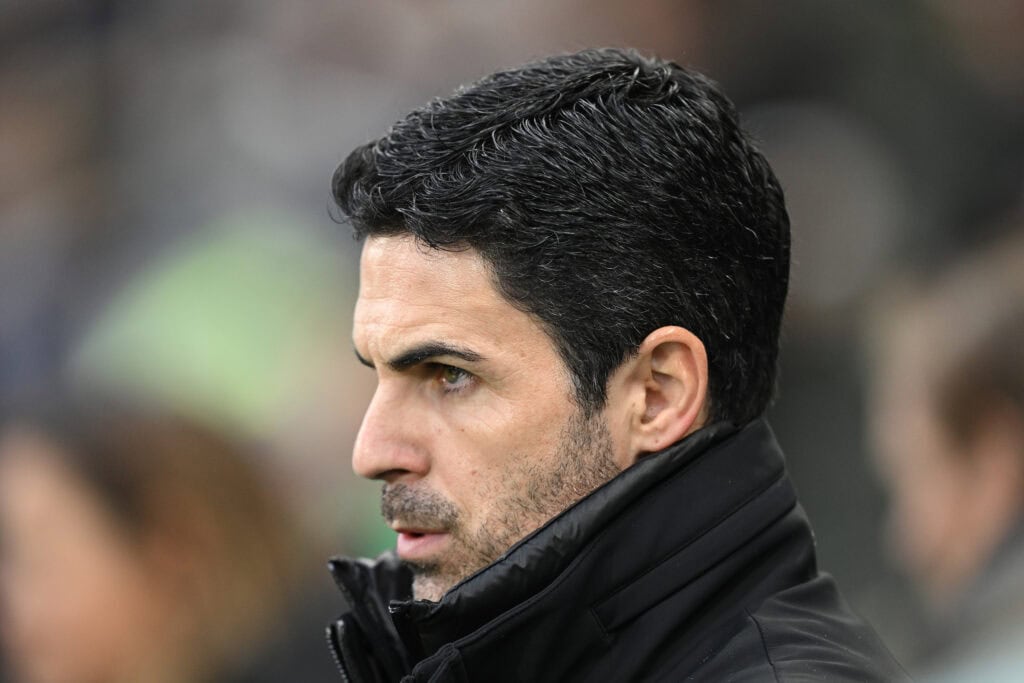 Der FC Arsenal hat in dieser Saison mit heftigen Verletzungsproblemen zu kämpfen. Mikel Arteta könnte die Winterpause daher nutzen, um seinen Kader an der einen oder anderen Stelle zu verstärken.