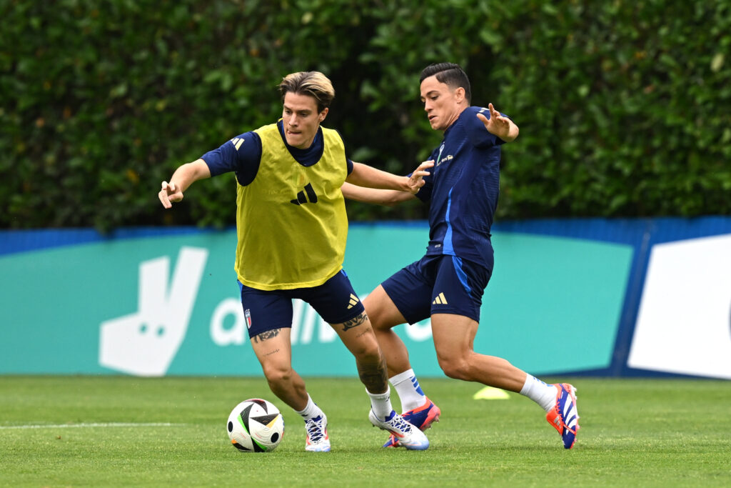 Juventus und die SSC Napoli könnten Nicolò Fagioli und Giacomo Raspadori tauschen.