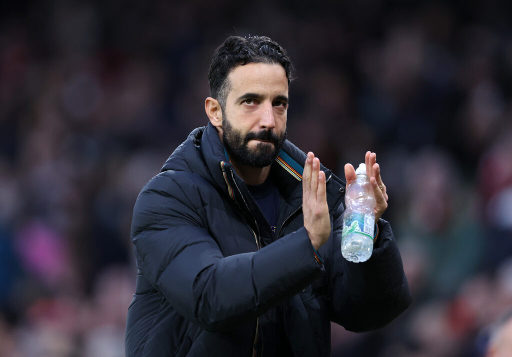 Ruben Amorim applaudiert