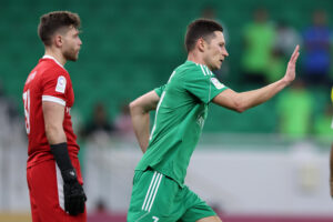 Julian Draxler hat seinen Vertrag beim katarischen Klub Al-Ahli SC vorzeitig bis 2028 verlängert. Der frühere deutsche Nationalspieler kickt seit knapp anderthalb Jahren in der Wüste.