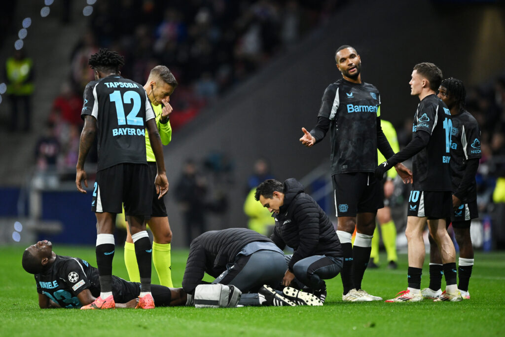 Bayer Leverkusen beugt sich in Madrid der Wucht des Estadio Metropolitano - und hat im Kampf um das Achtelfinale nun ein Endspiel vor der Brust.
