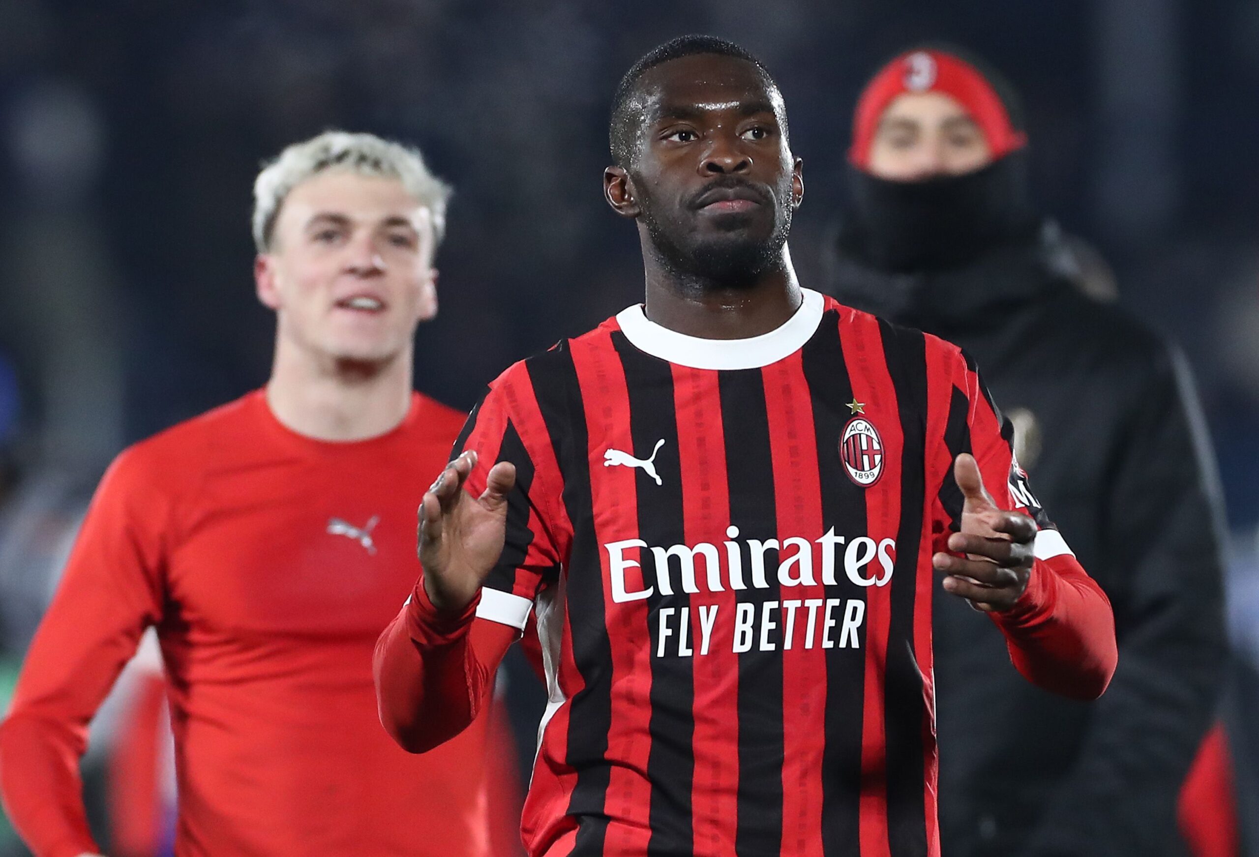 Araujo kommt nicht: Juve klopft bei Milan wegen Tomori an