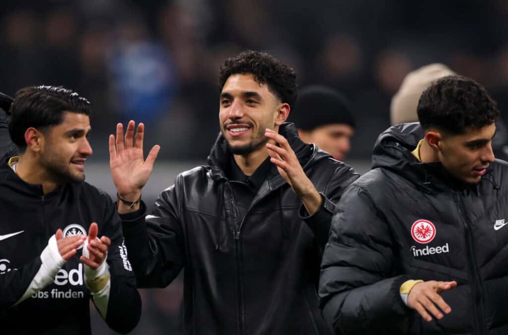 Omar Marmoush wird von der SGE verabschiedet