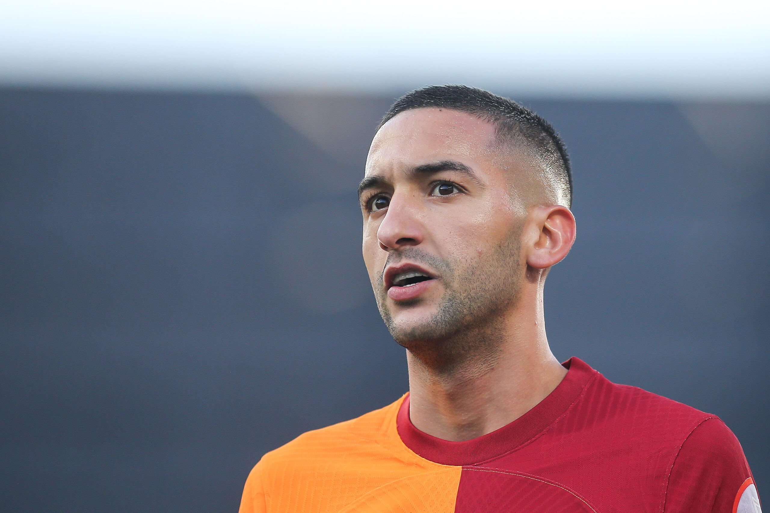 Kvaratskhelia vor PSG-Wechsel: Napoli befasst sich mit Chiesa und Ziyech
