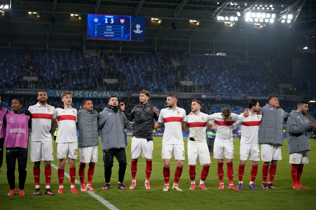 Durch den 3:1-Auswärtssieg bei Slovan Brastislava nimmt der VFB Stuttgart Kurs auf die Champions-League-Playoffs. Der Sieg der Schwaben war hochverdient, gestaltete sich jedoch unnötig kompliziert.