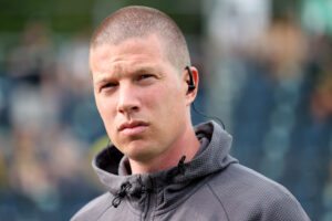 Nach der Trennung von Nuri Sahin wird U19-Trainer Mike Tullberg gegen Werder Bremen auf der Trainerbank des BVB sitzen.