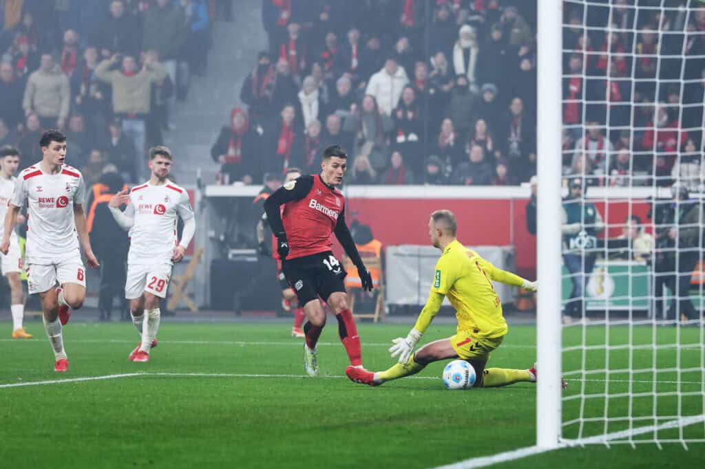 Patrik Schick, Bayer Leverkusen