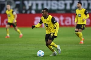 Jamie Gittens könnte dem BVB benötigtes Geld einbringen