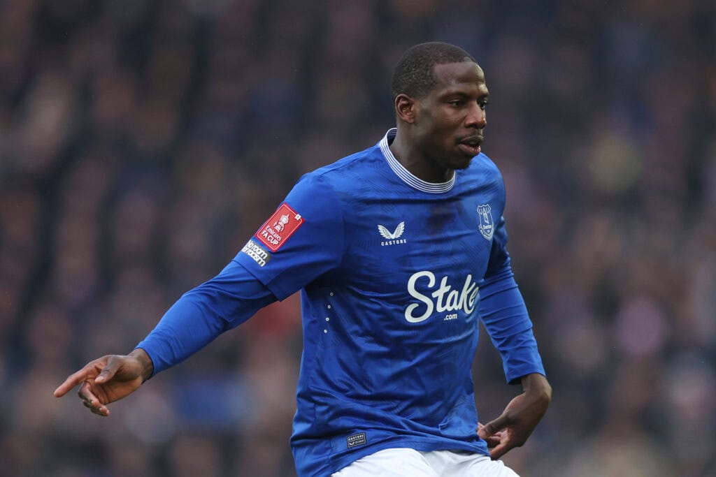 Abdoulaye Doucoure wurde rassistisch beleidigt