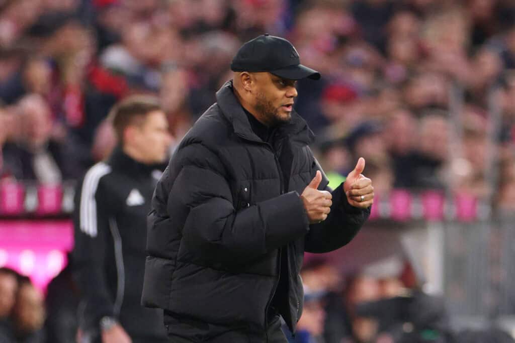 Vincent Kompany trat beim FC Bayern ein kompliziertes Erbe an. Doch der Belgier ist auf einem guten Weg, die völlig verkorkste Vorsaison vergessen zu machen.