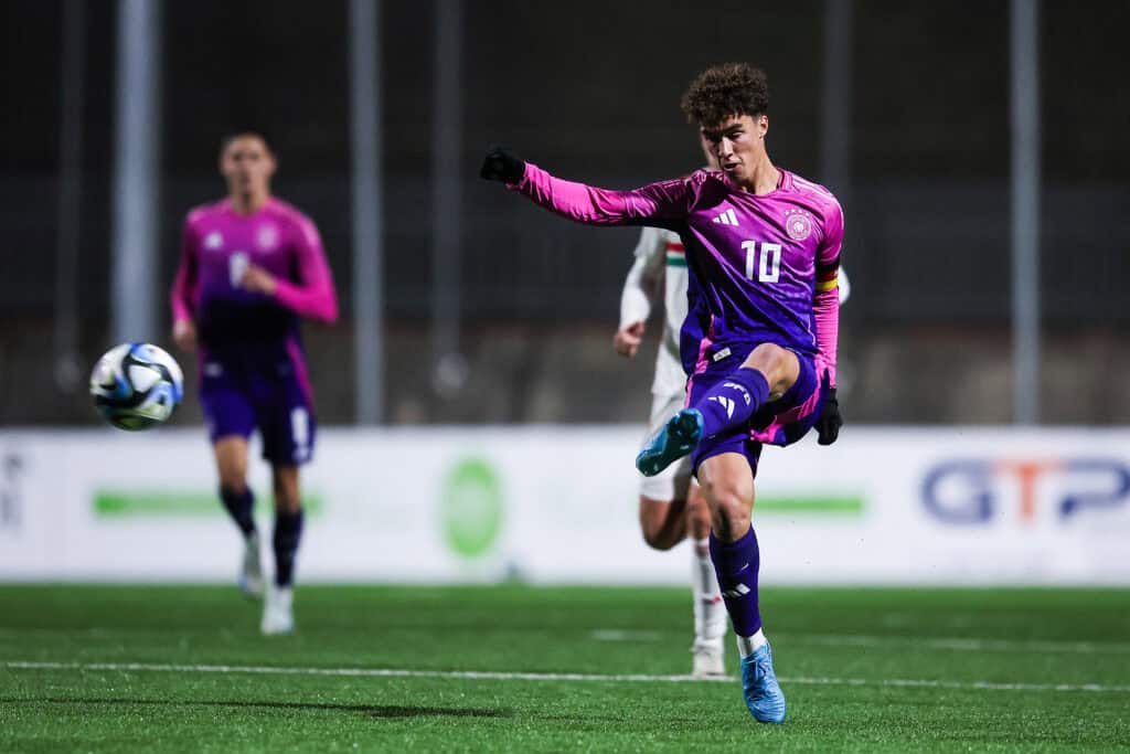 Noah Darvich, Deutschland