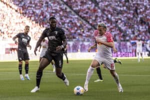 Nachdem Patric Pfeiffer in Bern nur eine untergeordnete spielte, hat der FC Augsburg die Leihe abgebrochen und den Innenverteidiger umgehend nach Magdeburg transferiert.