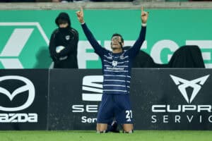 Die Tore von Davie Selke lassen die Aufstiegshoffnungen des HSV derzeit realer denn je erscheinen. Doch der Vertrag des Stürmers läuft zum Saisonende aus. Und hinsichtlich einer Verlängerung hat Selke klare Vorstellungen.